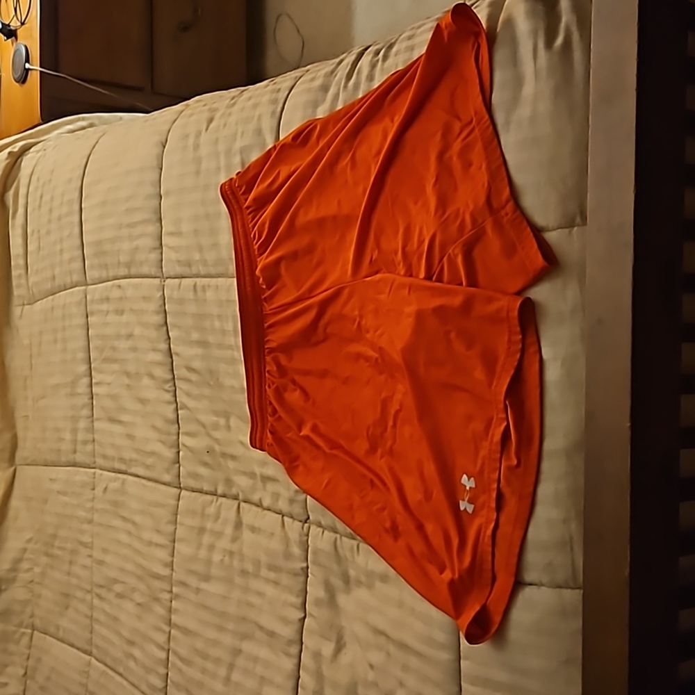 Large Orange Under Armour Shorts
